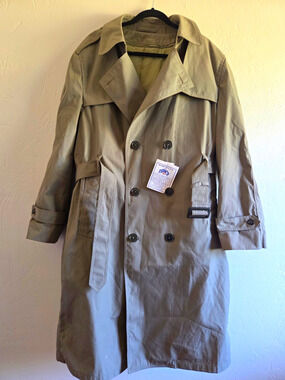 NWT DSCP Valor Collection Military All-Weather Trench Coat 44R Made in USA